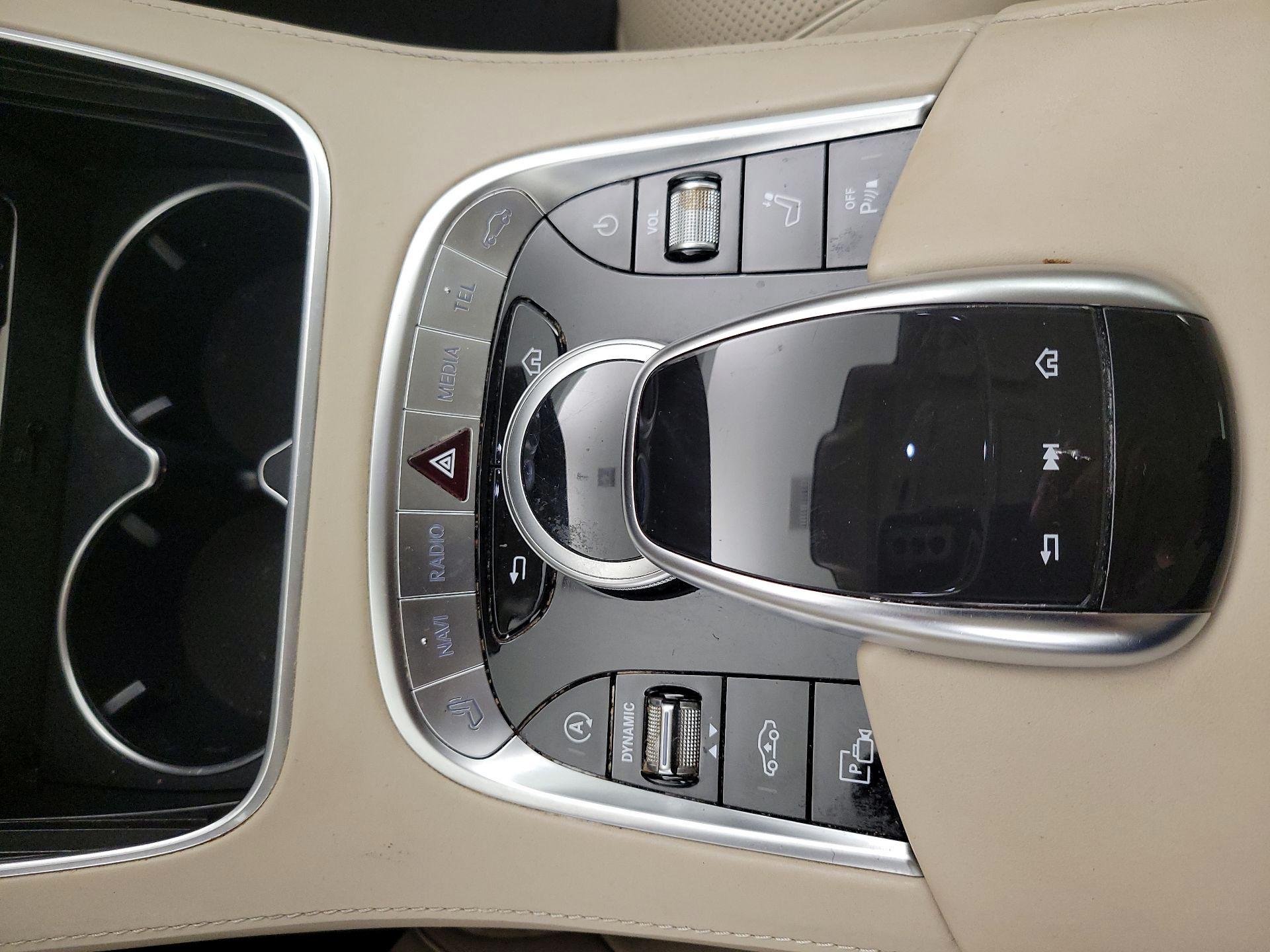 Thumbnail: 2019 Mercedes-Benz S-Class - 18
