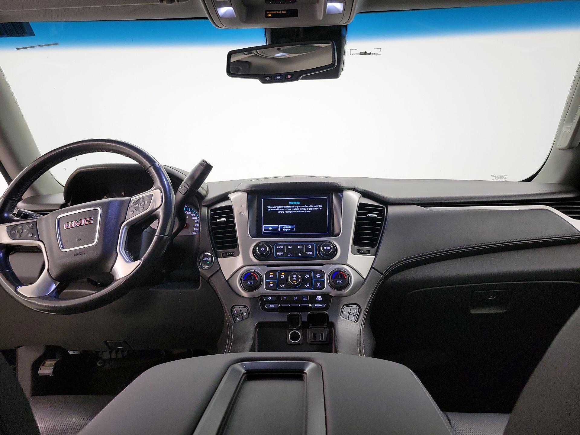 Thumbnail: 2018 GMC Yukon XL - 9