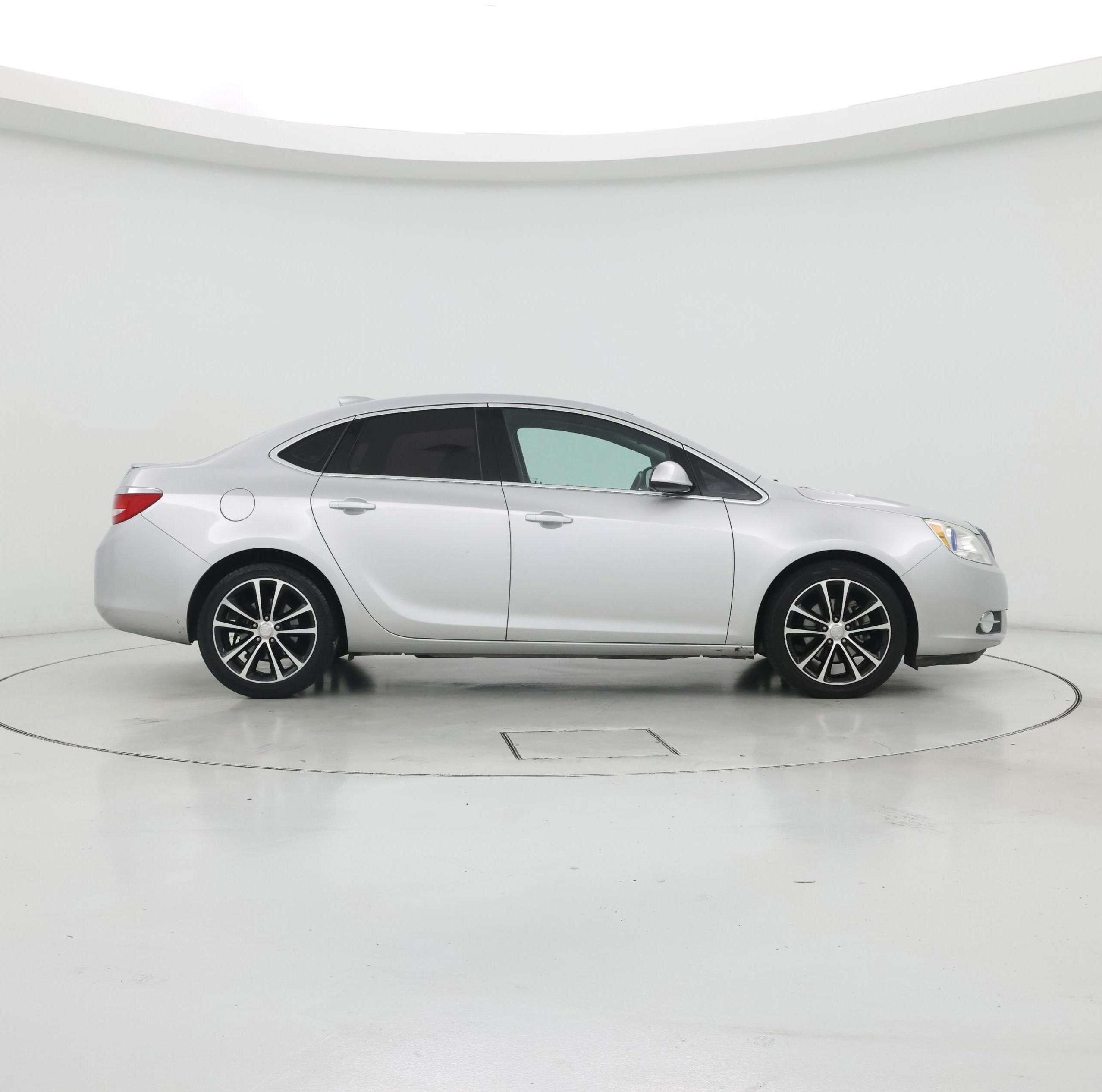Thumbnail: 2016 Buick Verano - 7