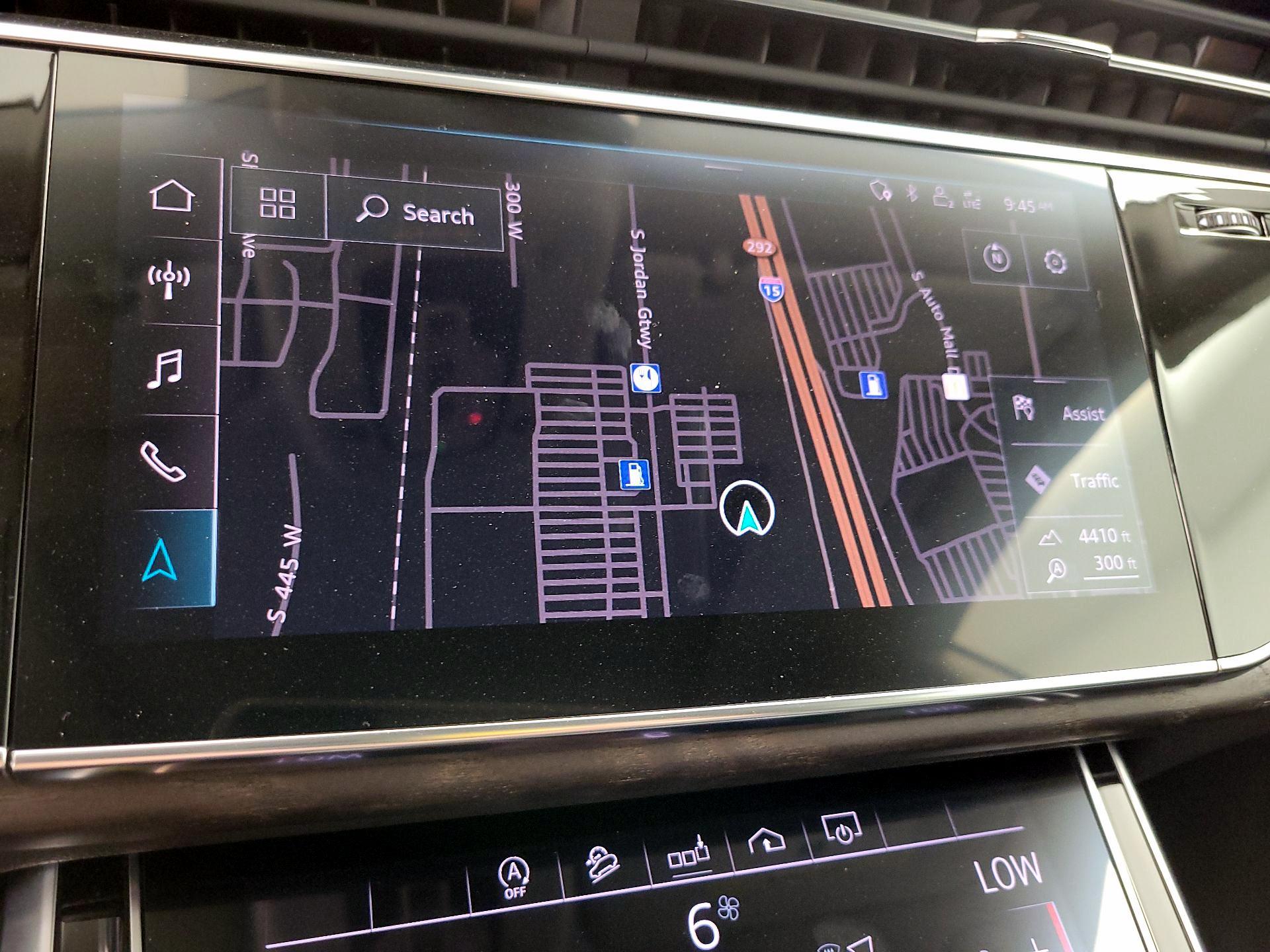Thumbnail: 2019 Audi Q8 - 14