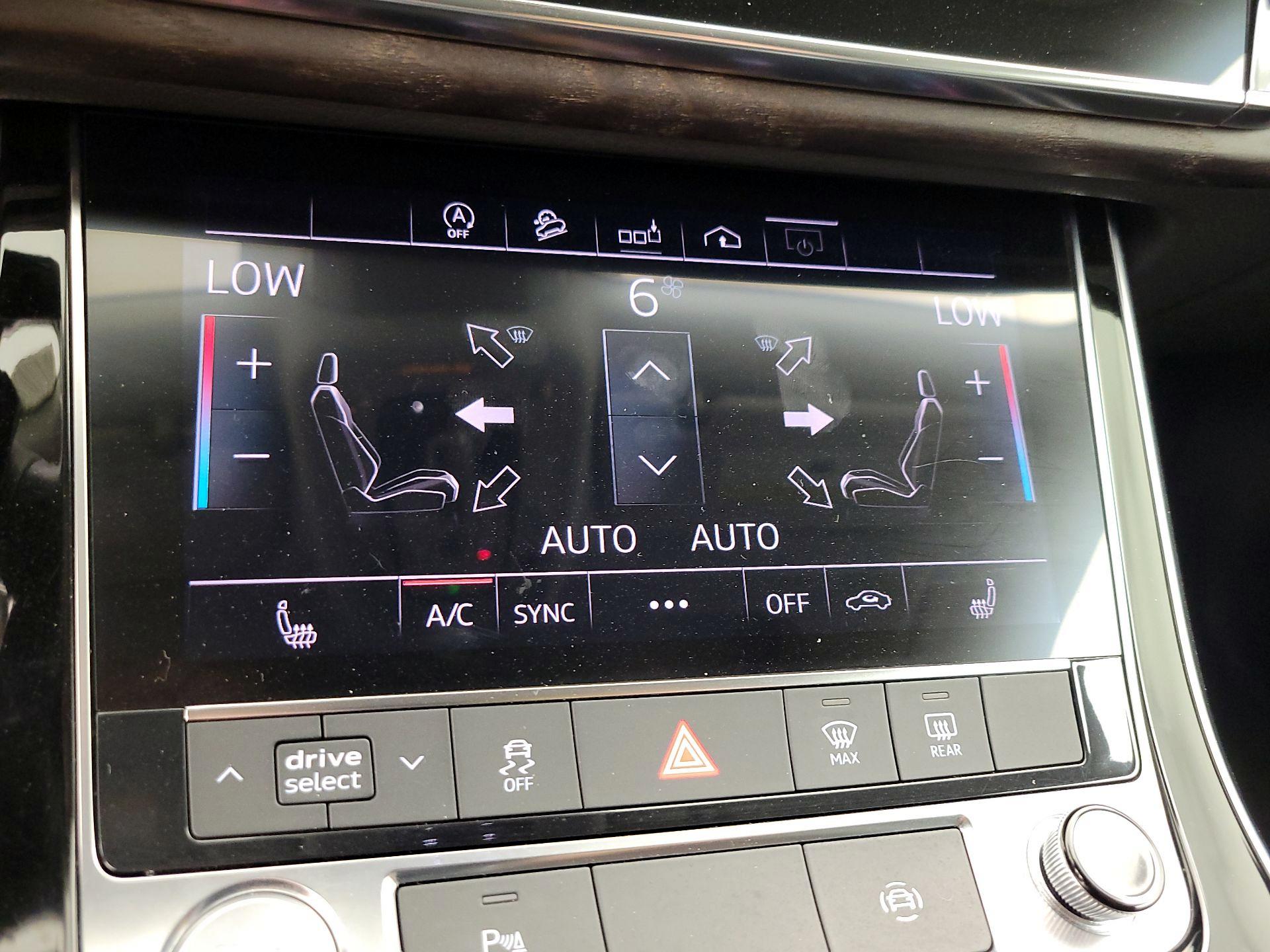 Thumbnail: 2019 Audi Q8 - 17