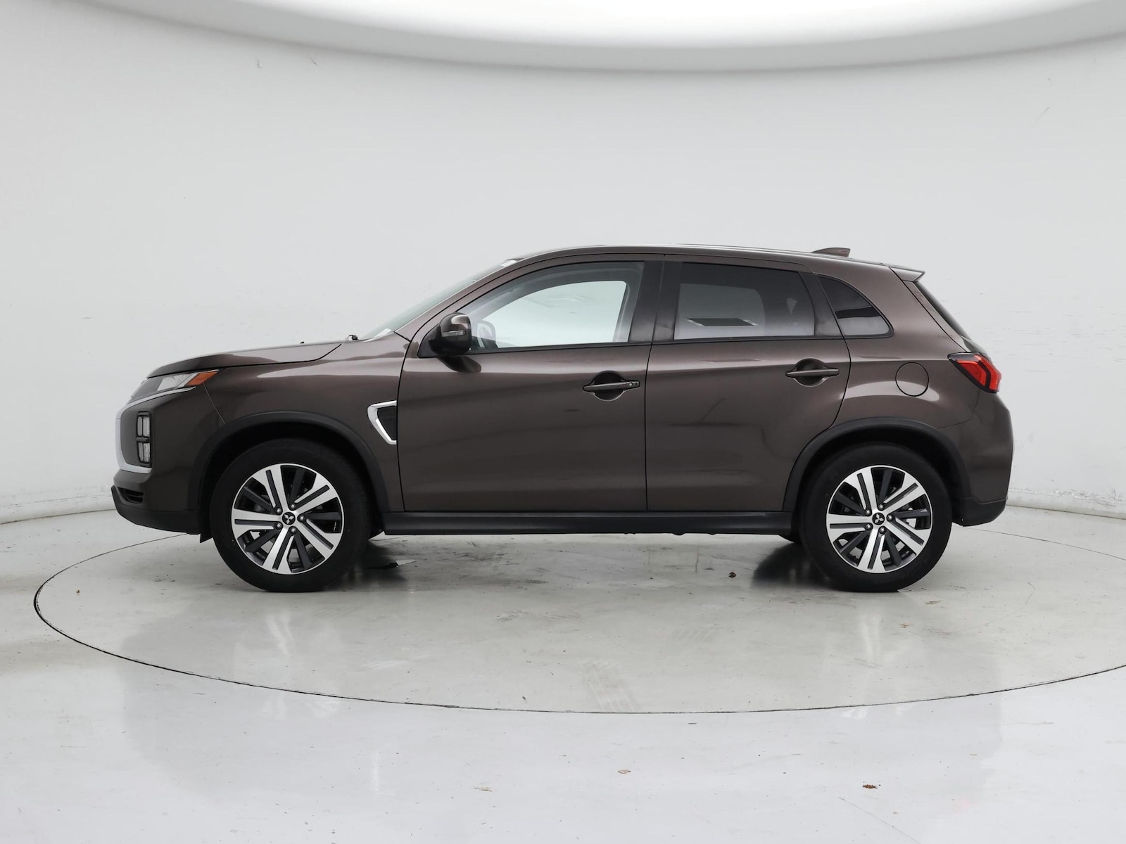 Image 4 of 2023 Mitsubishi Outlander Sport SE