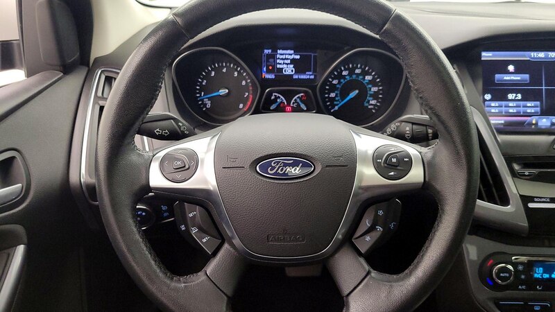 2013 Ford Focus Titanium 10