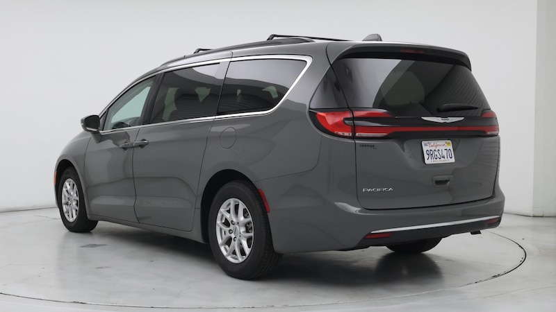 2022 Chrysler Pacifica Touring L 2