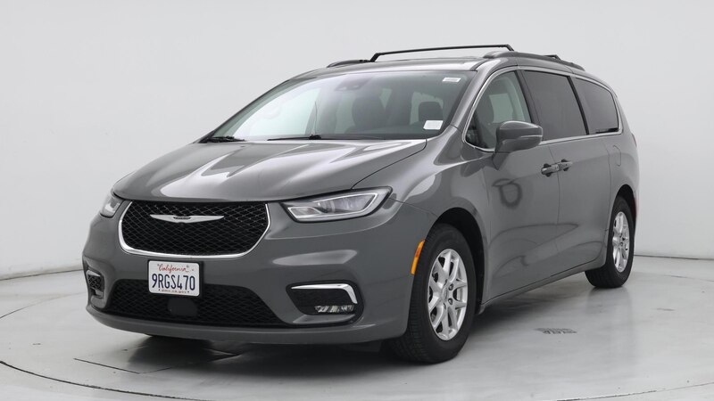 2022 Chrysler Pacifica Touring L 4