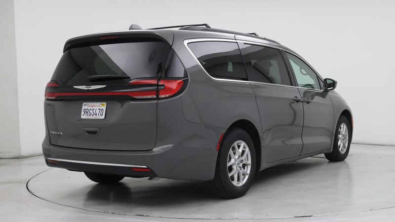 2022 Chrysler Pacifica Touring L 8