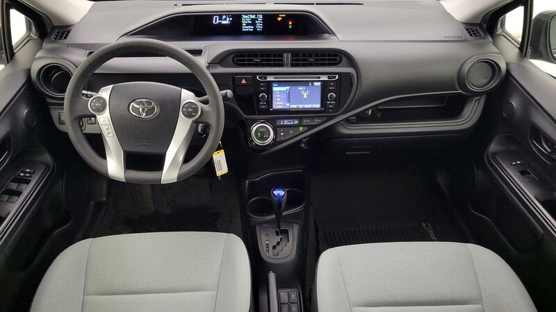 2017 Toyota Prius c Two 9