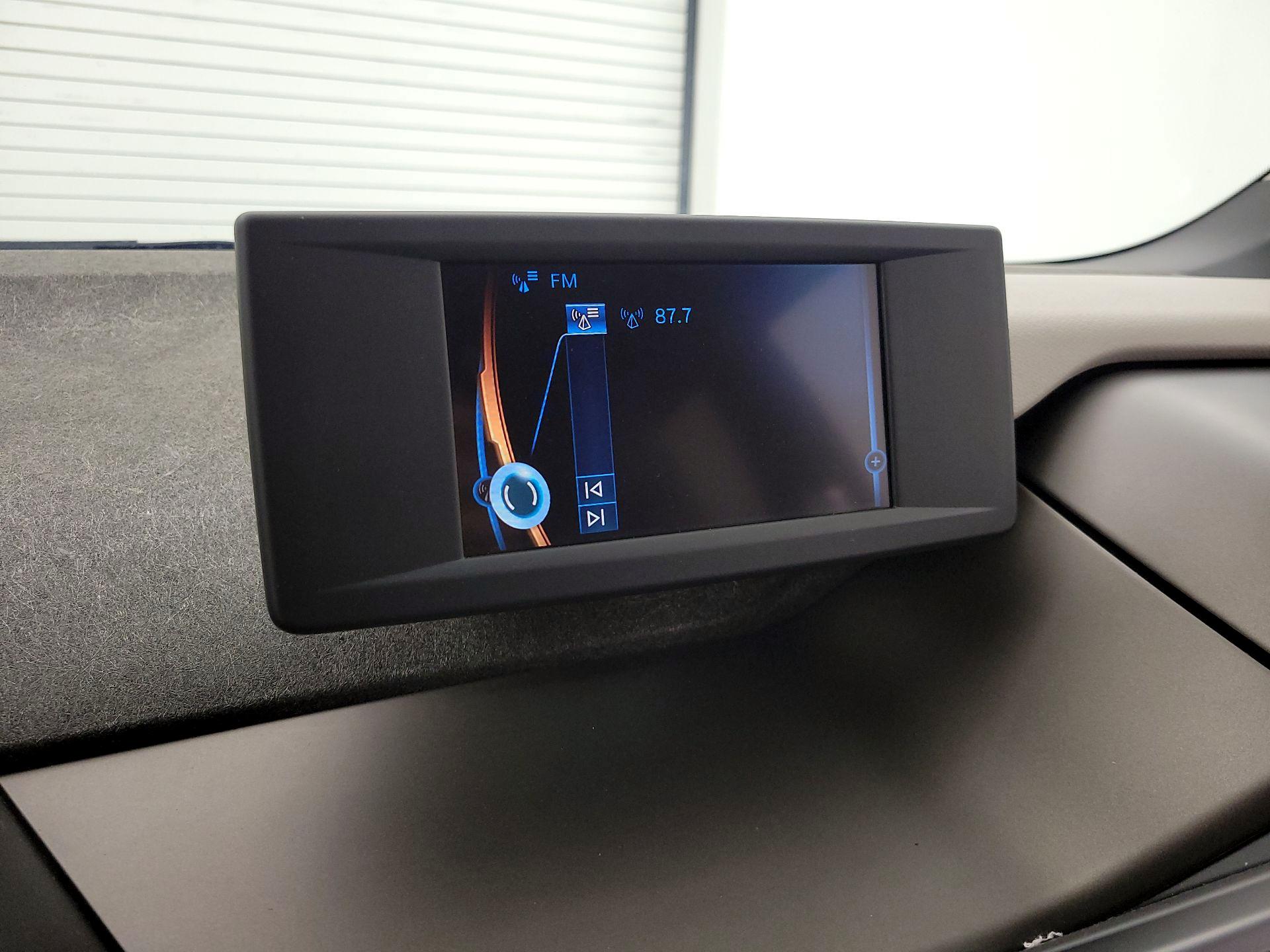 Thumbnail: 2015 BMW i3 - 15