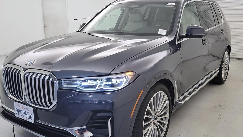 2019 BMW X7 xDrive40i 3