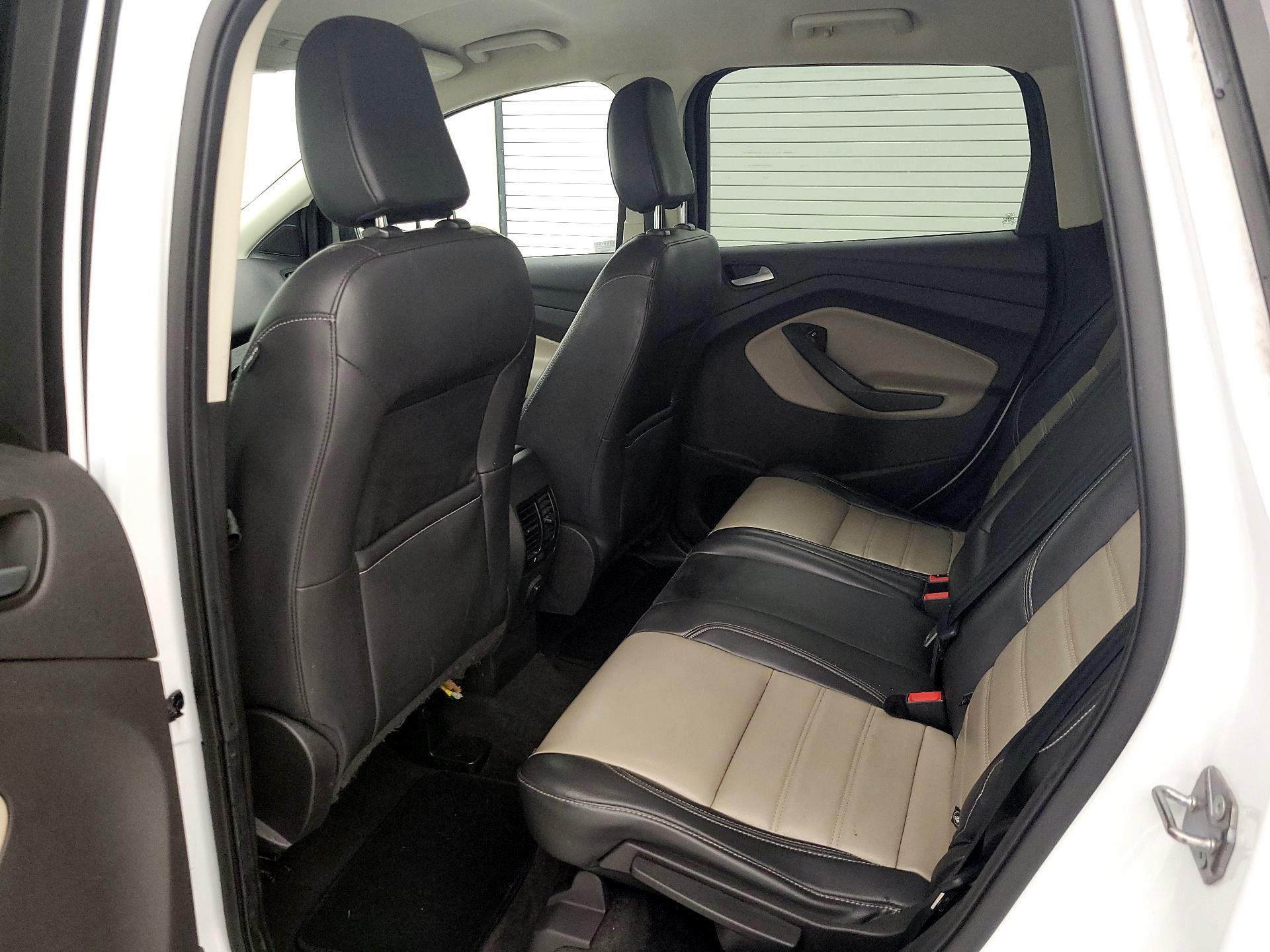 Thumbnail: 2019 Ford Escape - 19