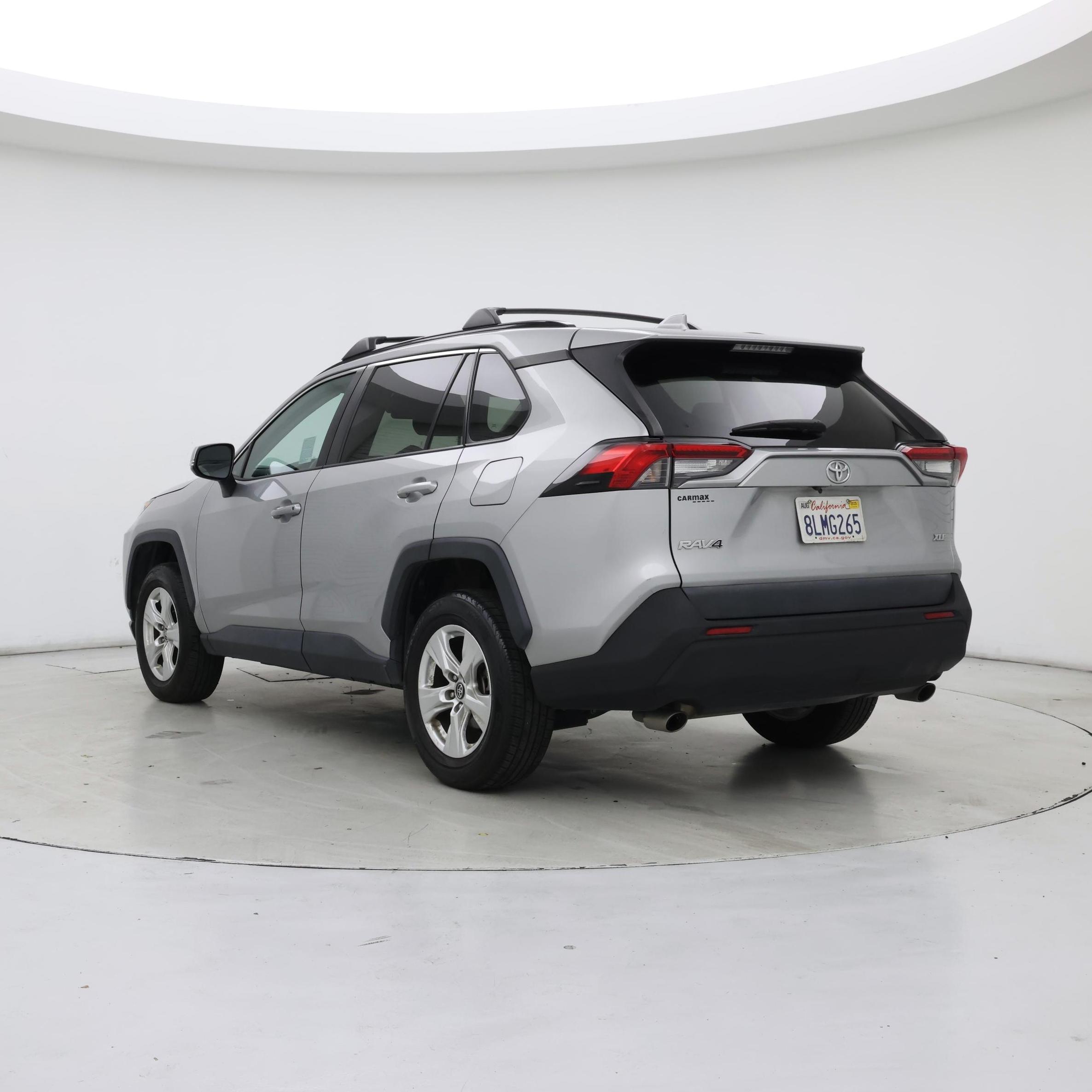 Thumbnail: 2019 Toyota RAV4 - 2