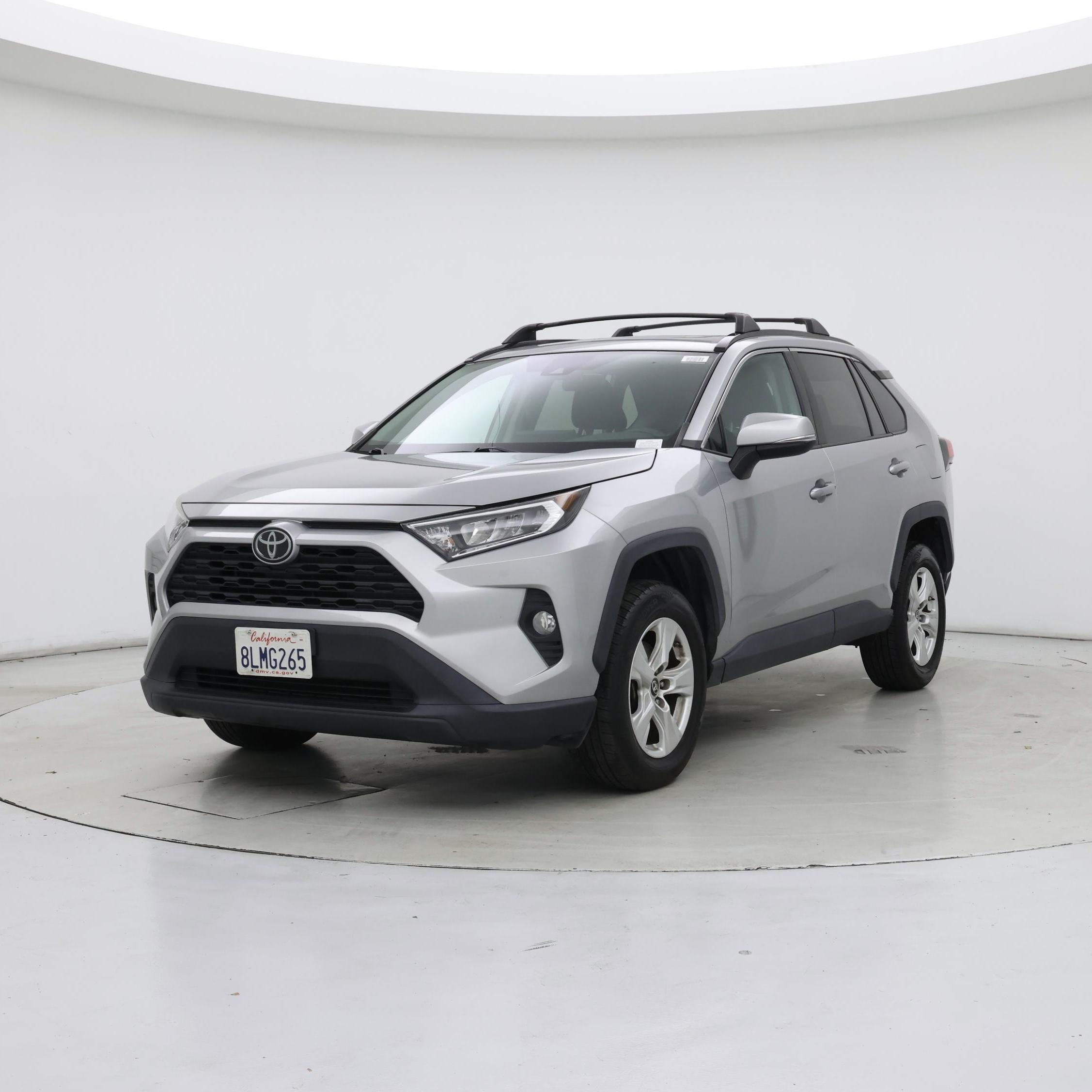 Thumbnail: 2019 Toyota RAV4 - 4