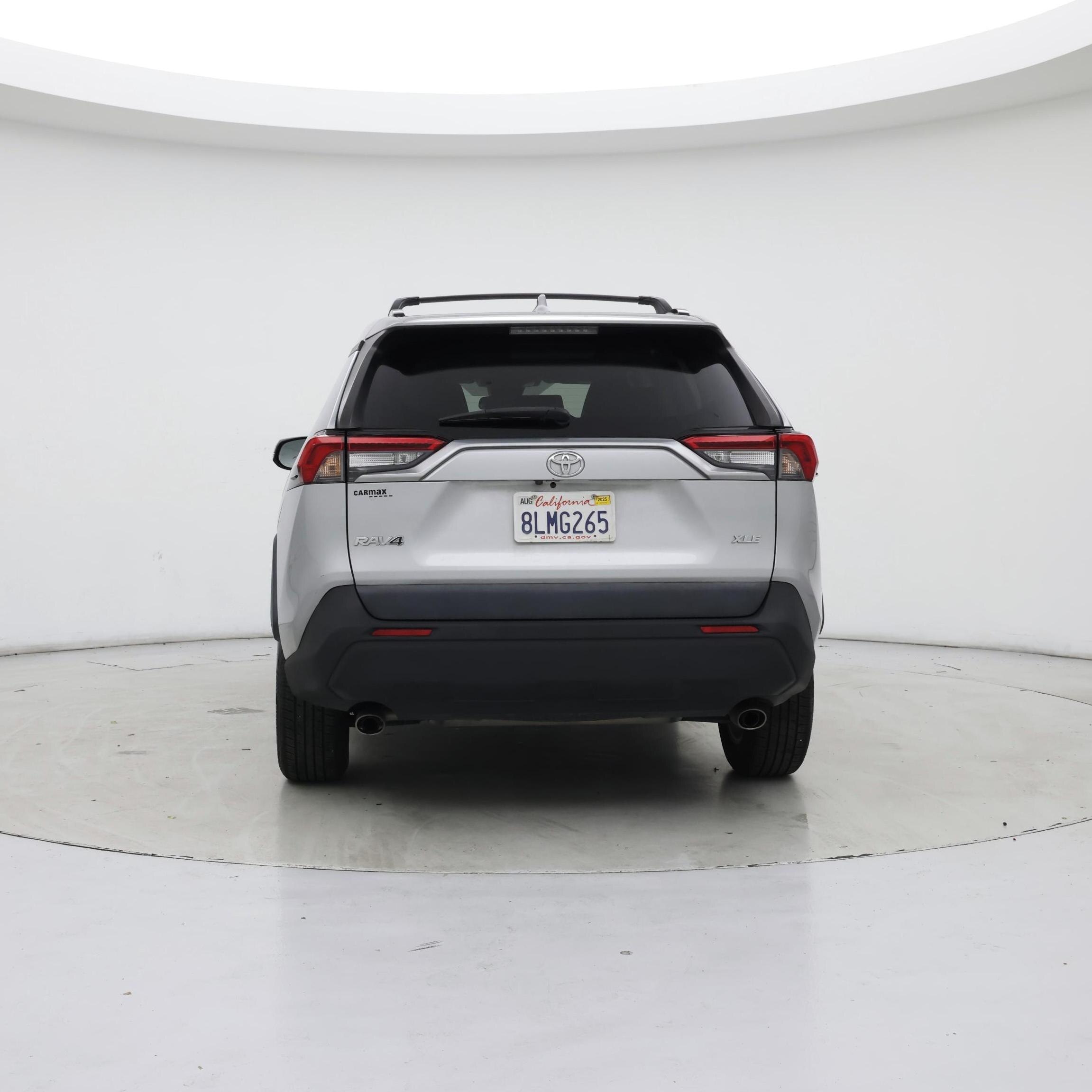 Thumbnail: 2019 Toyota RAV4 - 6