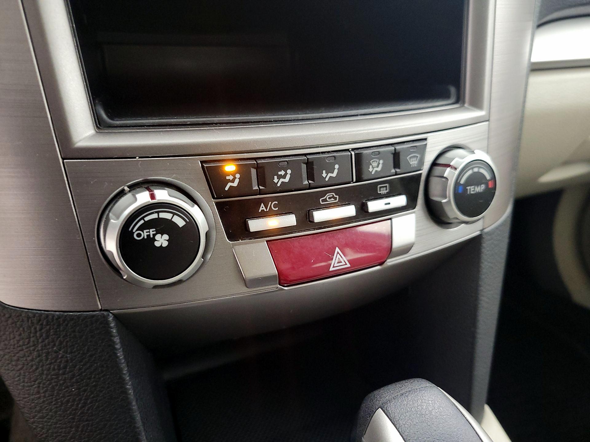 Thumbnail: 2013 Subaru Legacy - 15