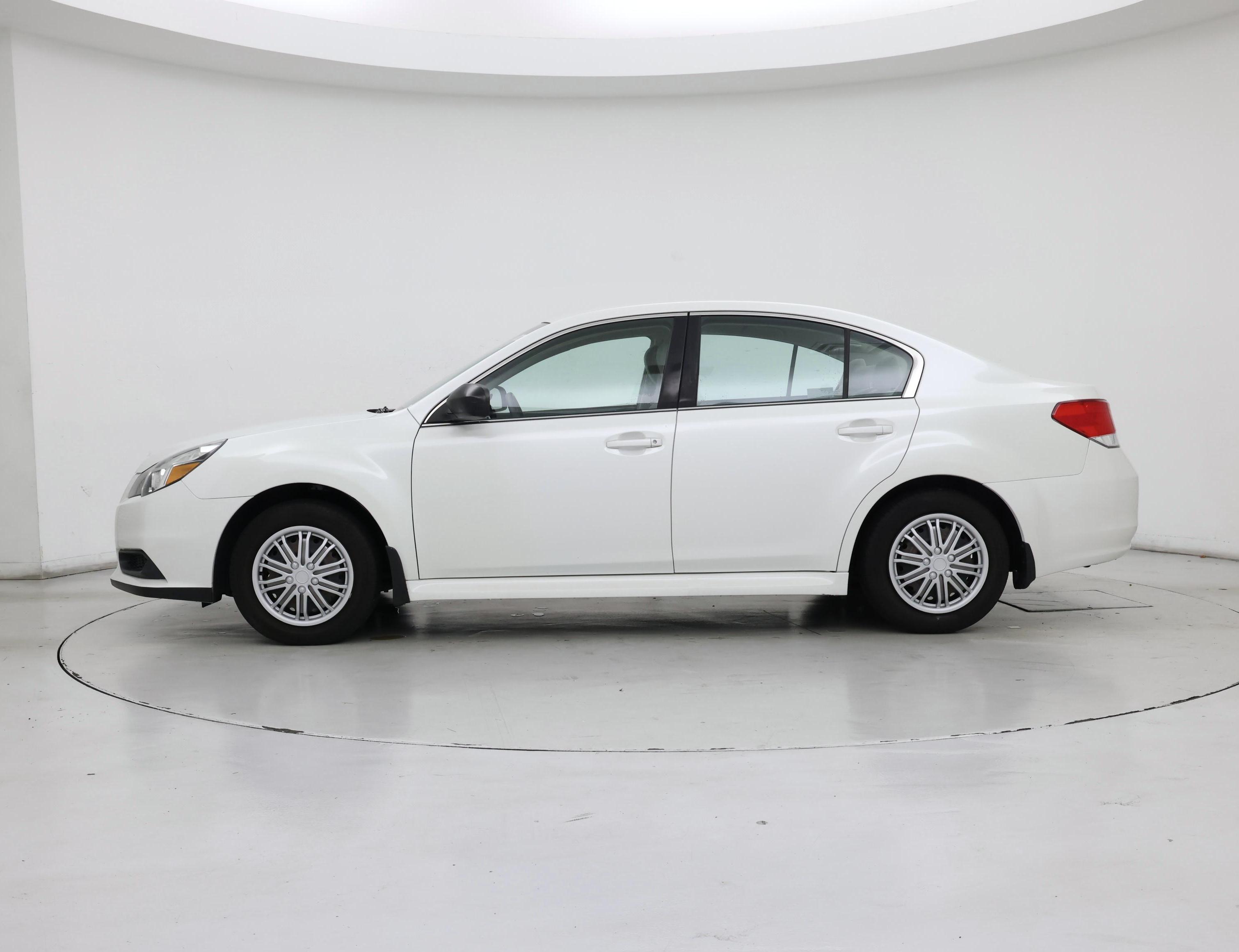 Thumbnail: 2013 Subaru Legacy - 3