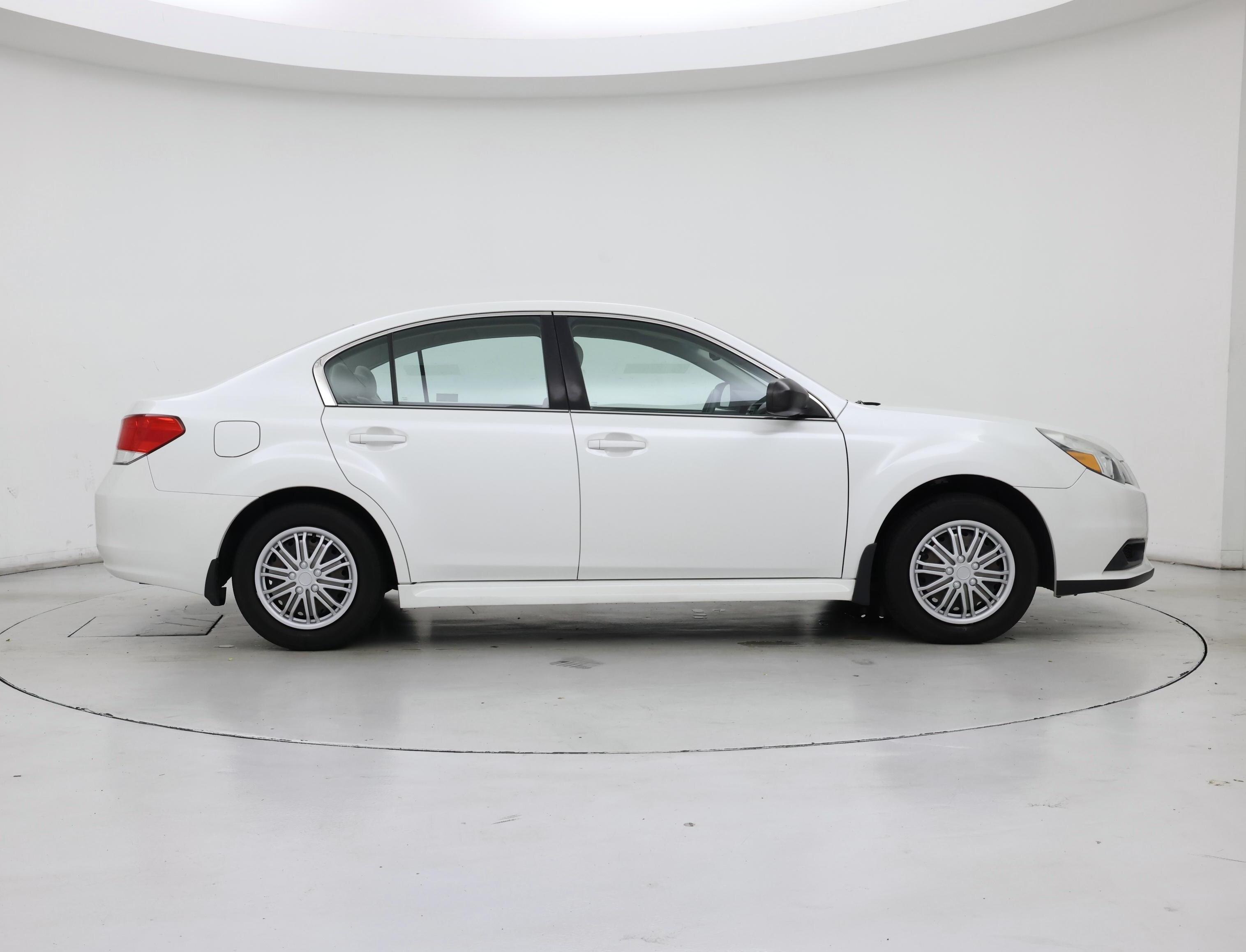 Thumbnail: 2013 Subaru Legacy - 7