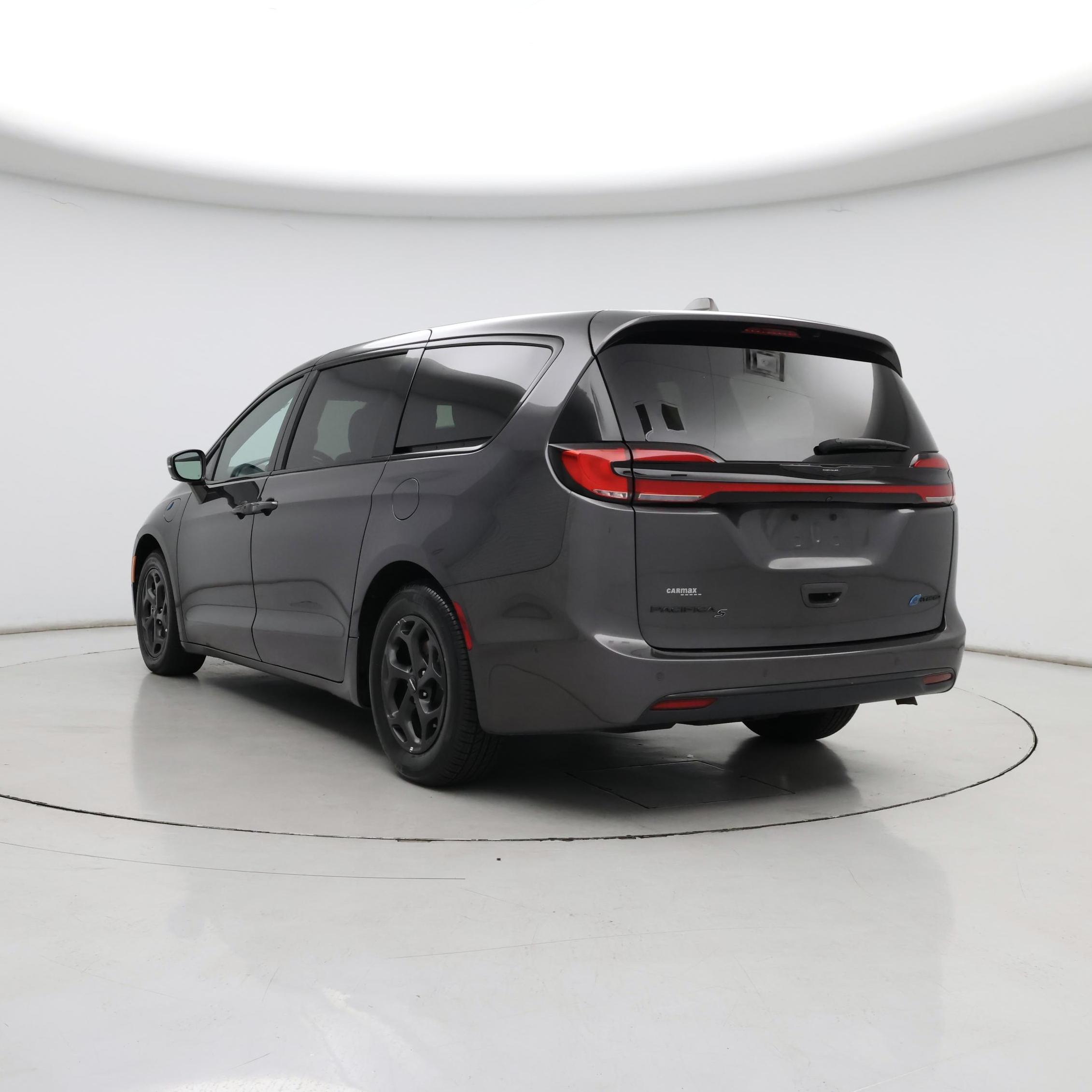 Thumbnail: 2022 Chrysler Pacifica - 2