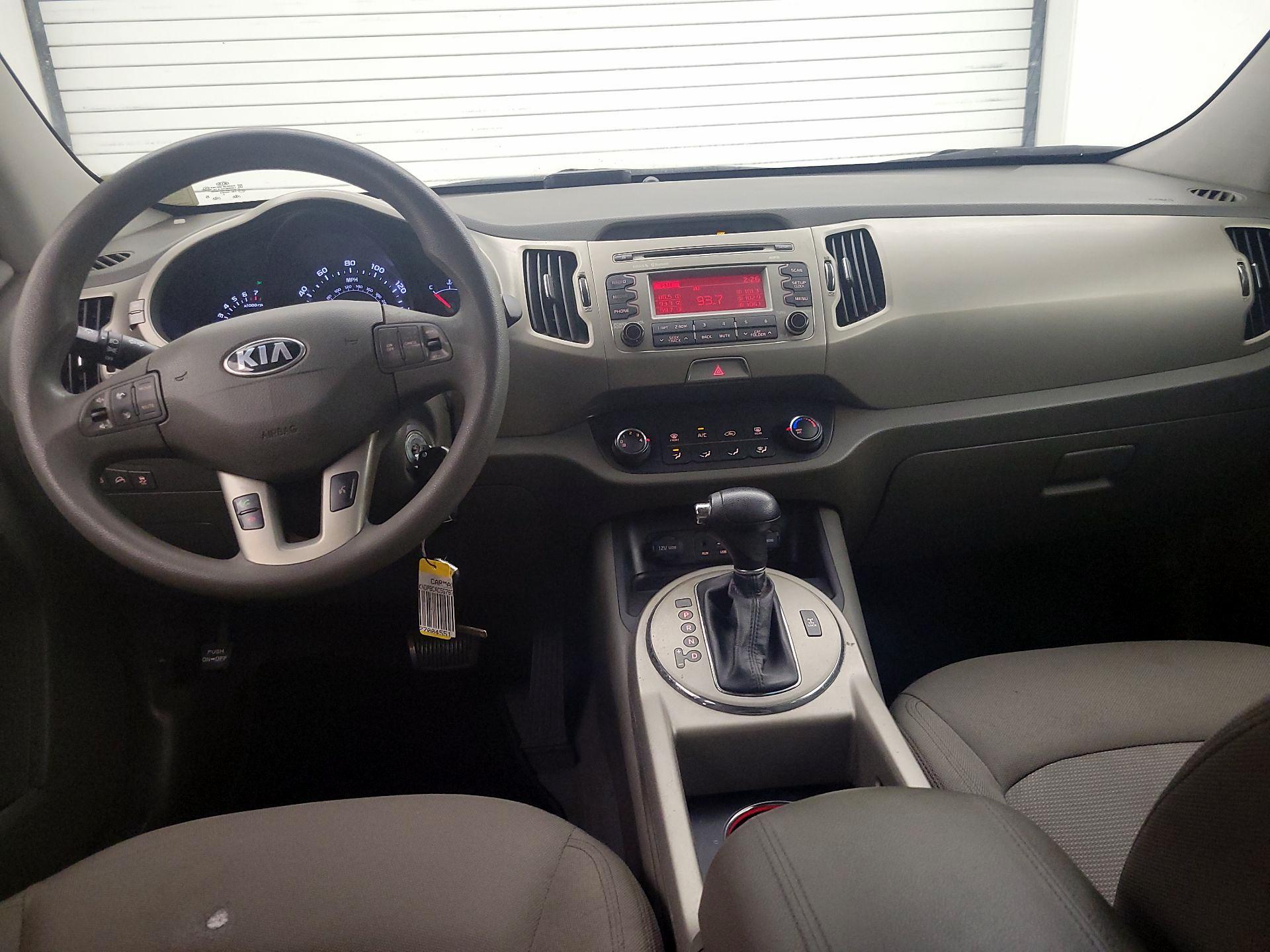 Thumbnail: 2016 Kia Sportage - 9
