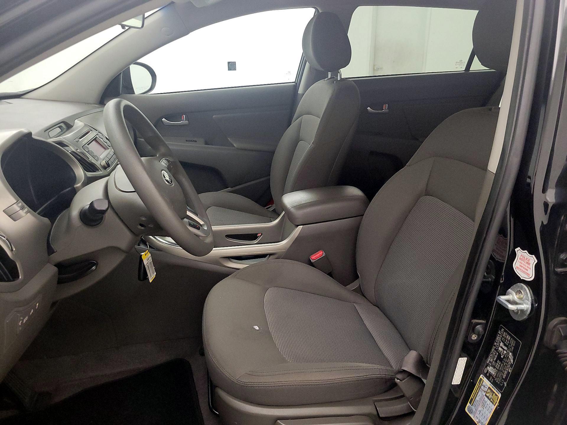 Thumbnail: 2016 Kia Sportage - 11