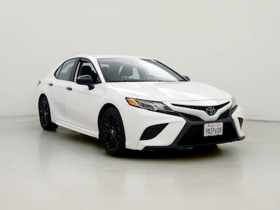 2020 Toyota Camry SE -
                Irvine, CA