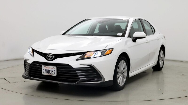 2022 Toyota Camry LE 4