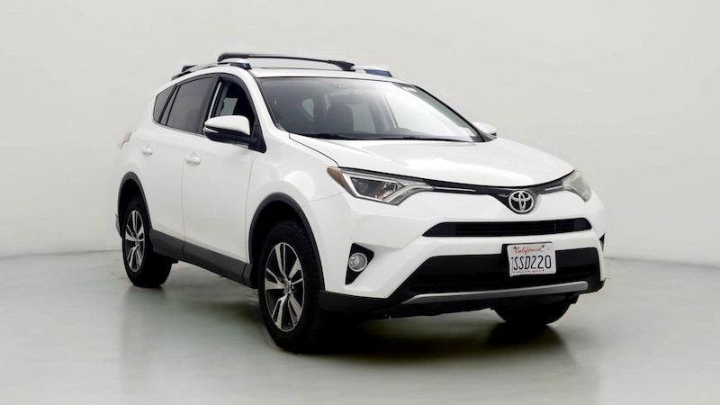 2016 Toyota RAV4 XLE Hero Image