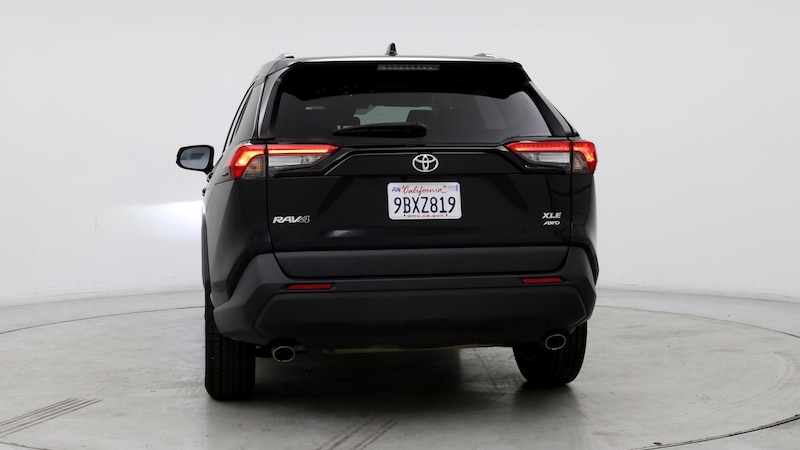 2022 Toyota RAV4 XLE 6