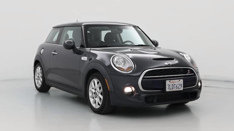 2015 MINI Cooper Hardtop S Hero Image