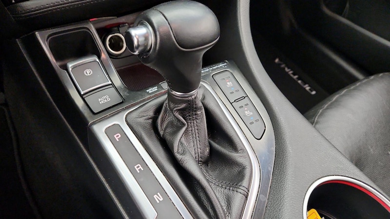2015 Kia Optima EX 17