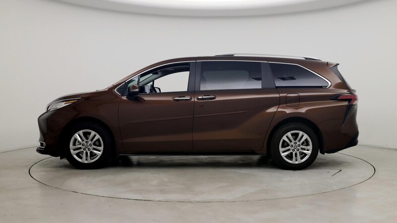 2023 Toyota Sienna Limited 3