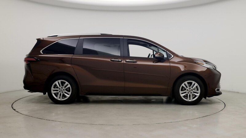 2023 Toyota Sienna Limited 7