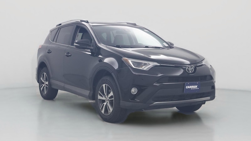 2017 Toyota RAV4 XLE Hero Image