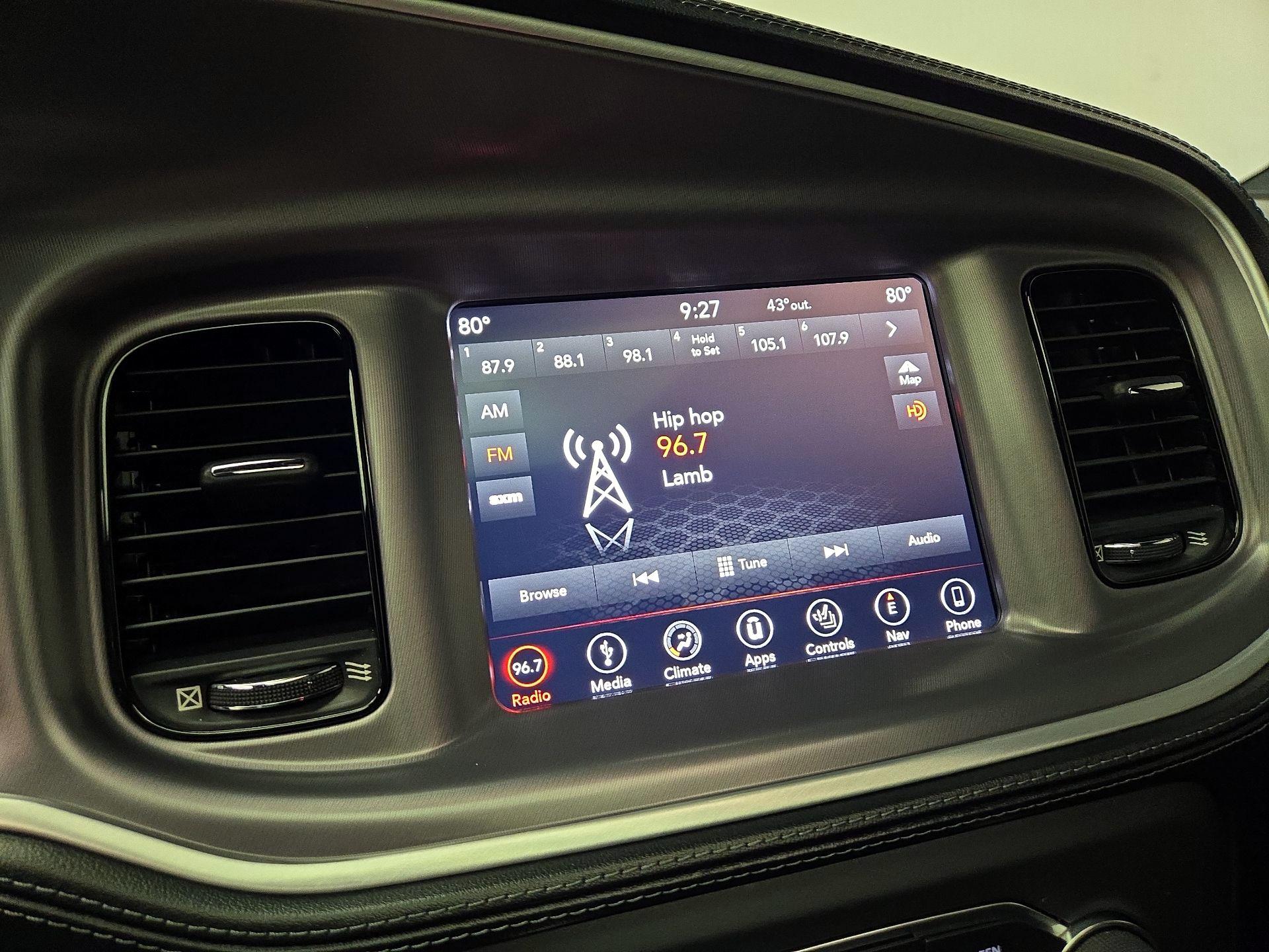 Thumbnail: 2019 Dodge Charger - 16