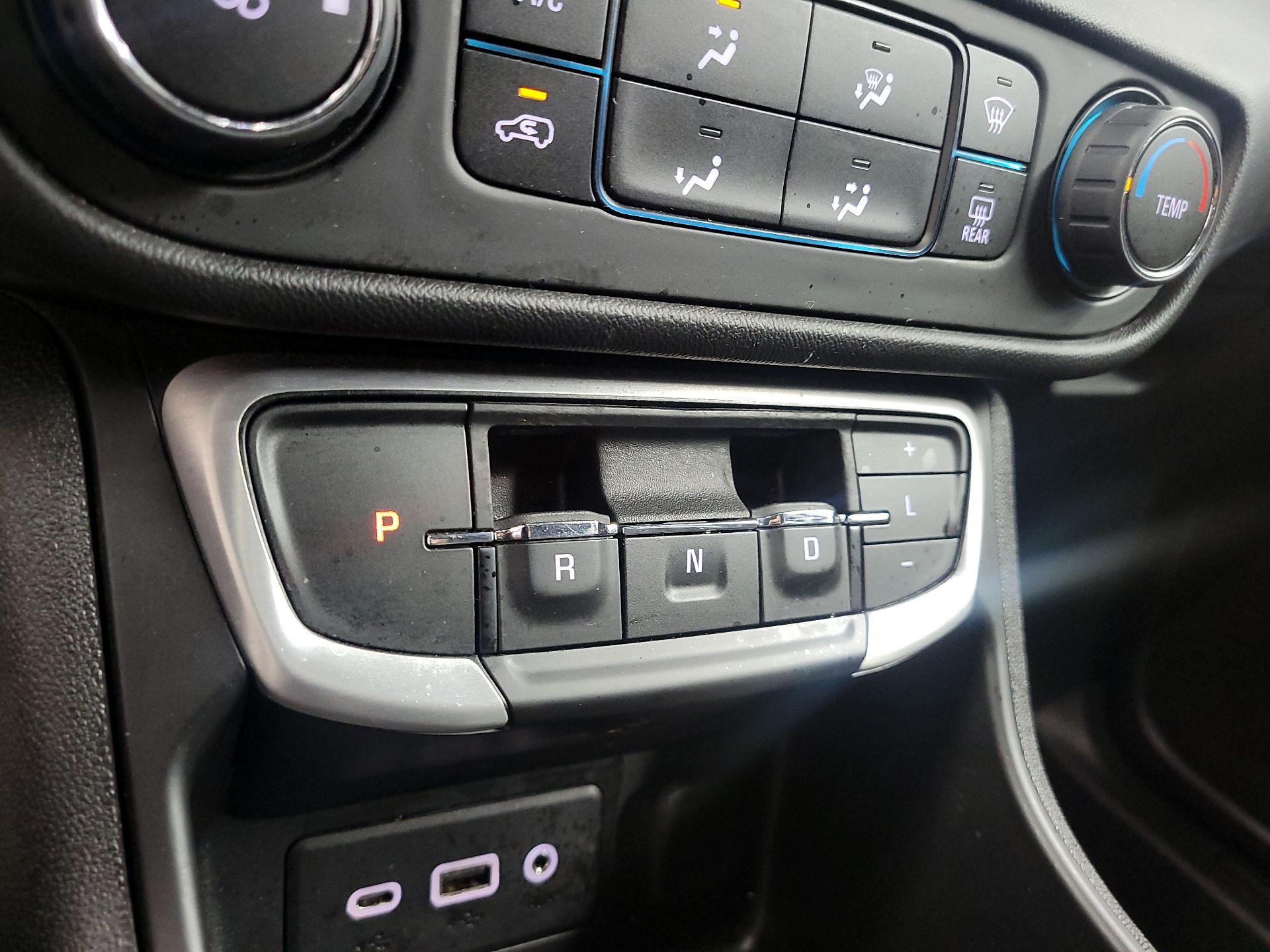 Thumbnail: 2023 GMC Terrain - 17