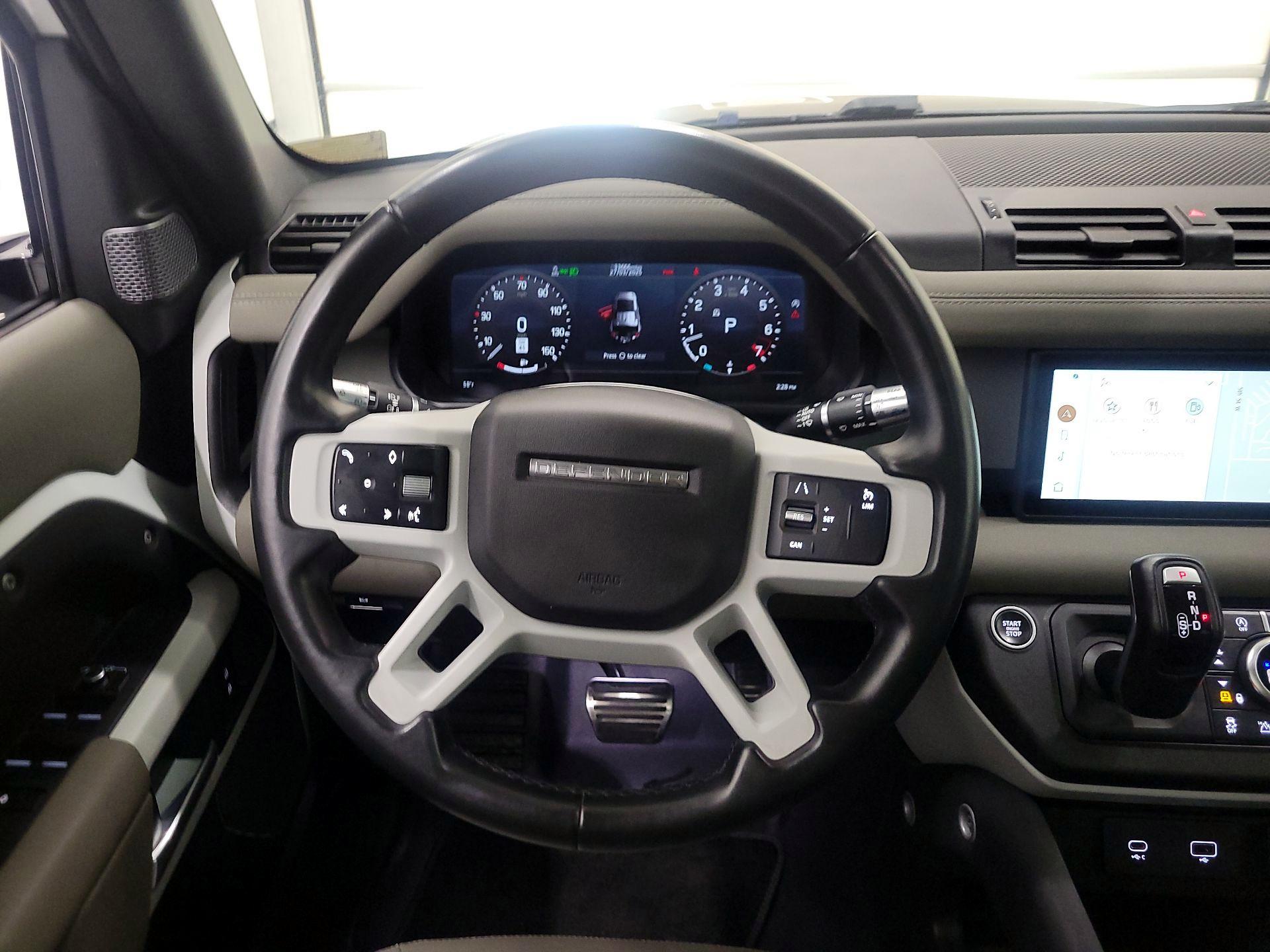 Thumbnail: 2022 Land Rover Defender - 10