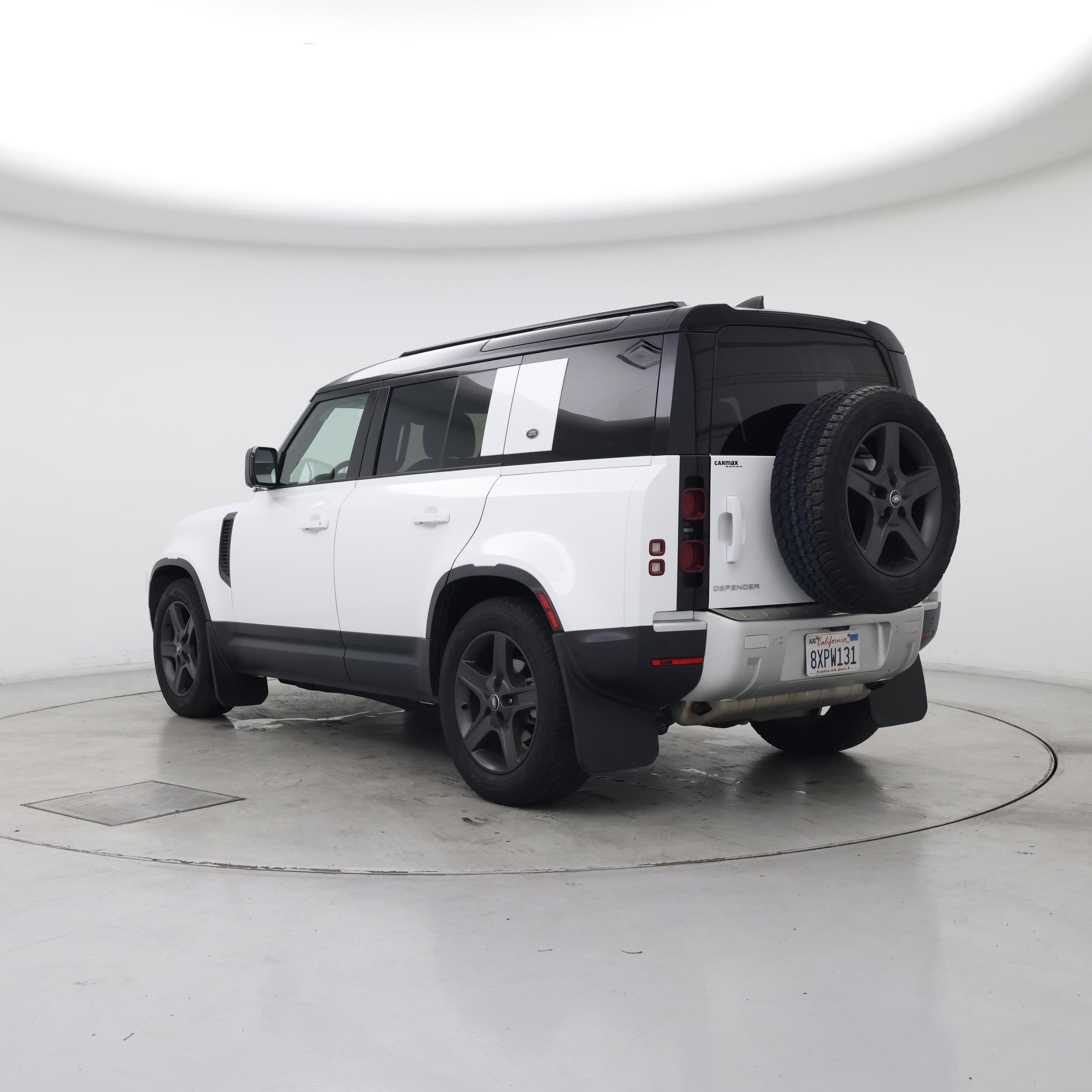 Thumbnail: 2022 Land Rover Defender - 2