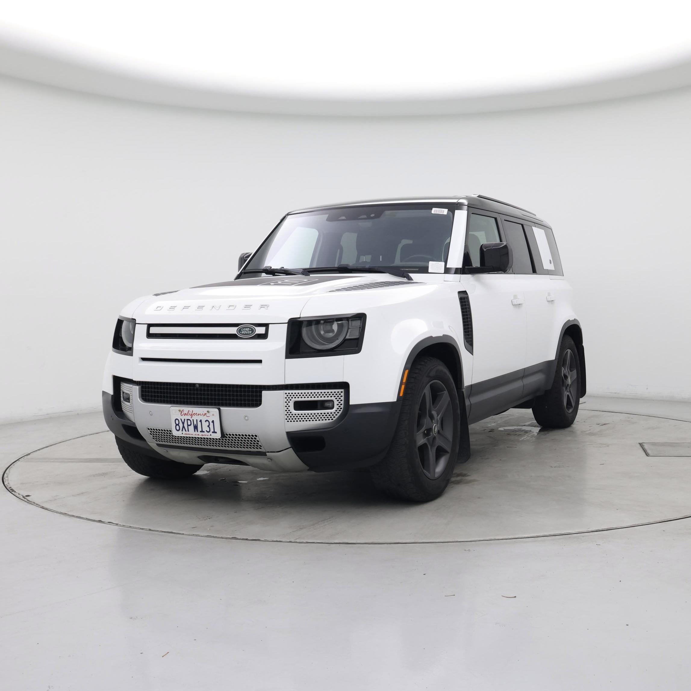 Thumbnail: 2022 Land Rover Defender - 4