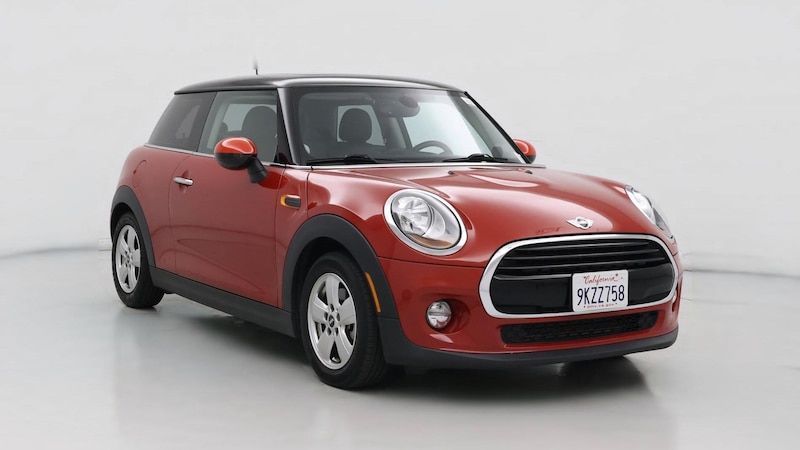 2018 MINI Cooper Hardtop  Hero Image