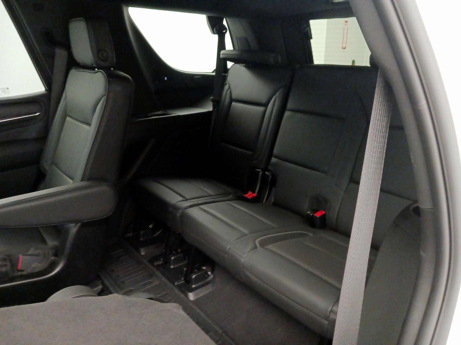 Thumbnail: 2023 GMC Yukon - 20
