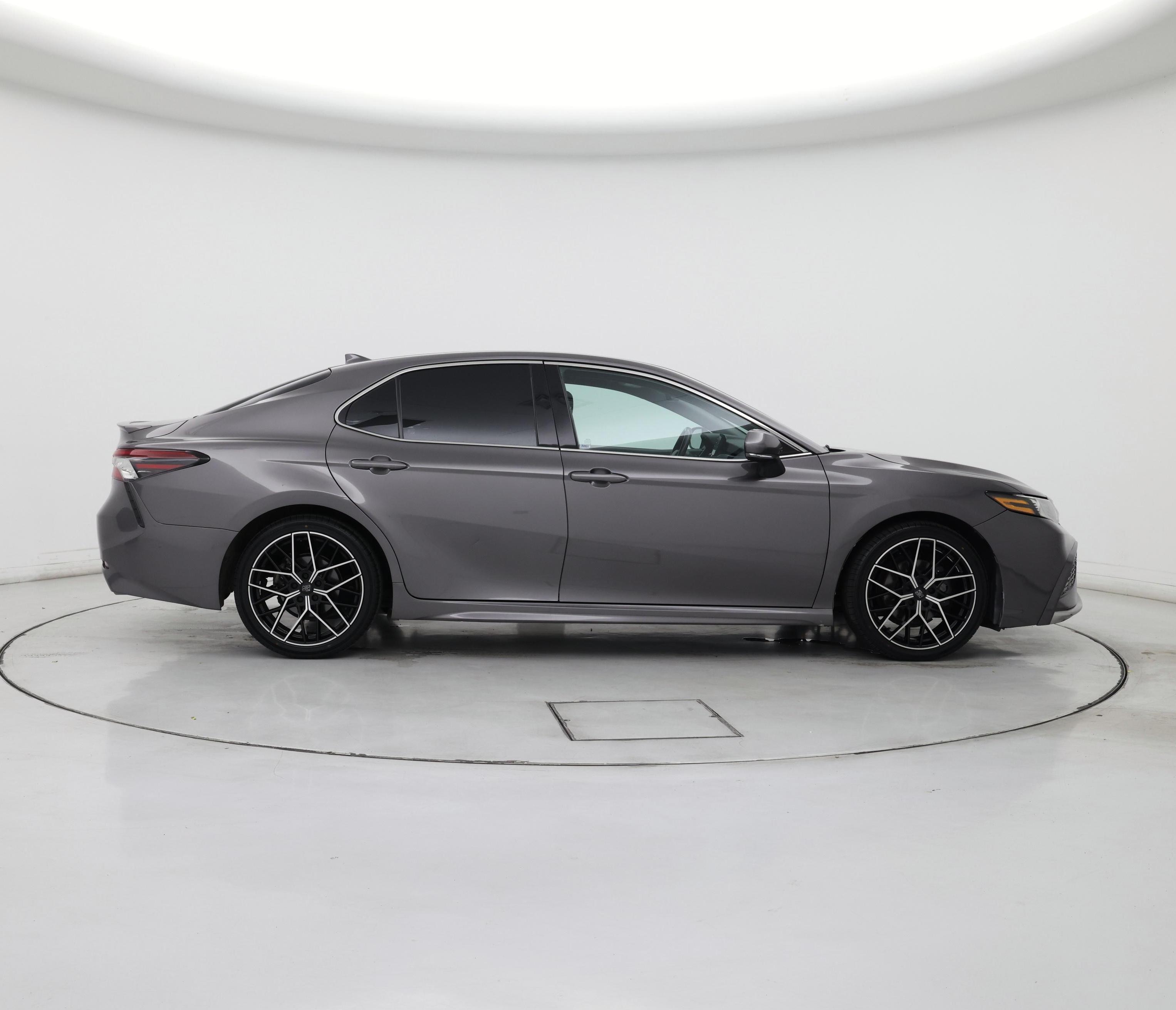 Thumbnail: 2021 Toyota Camry - 7