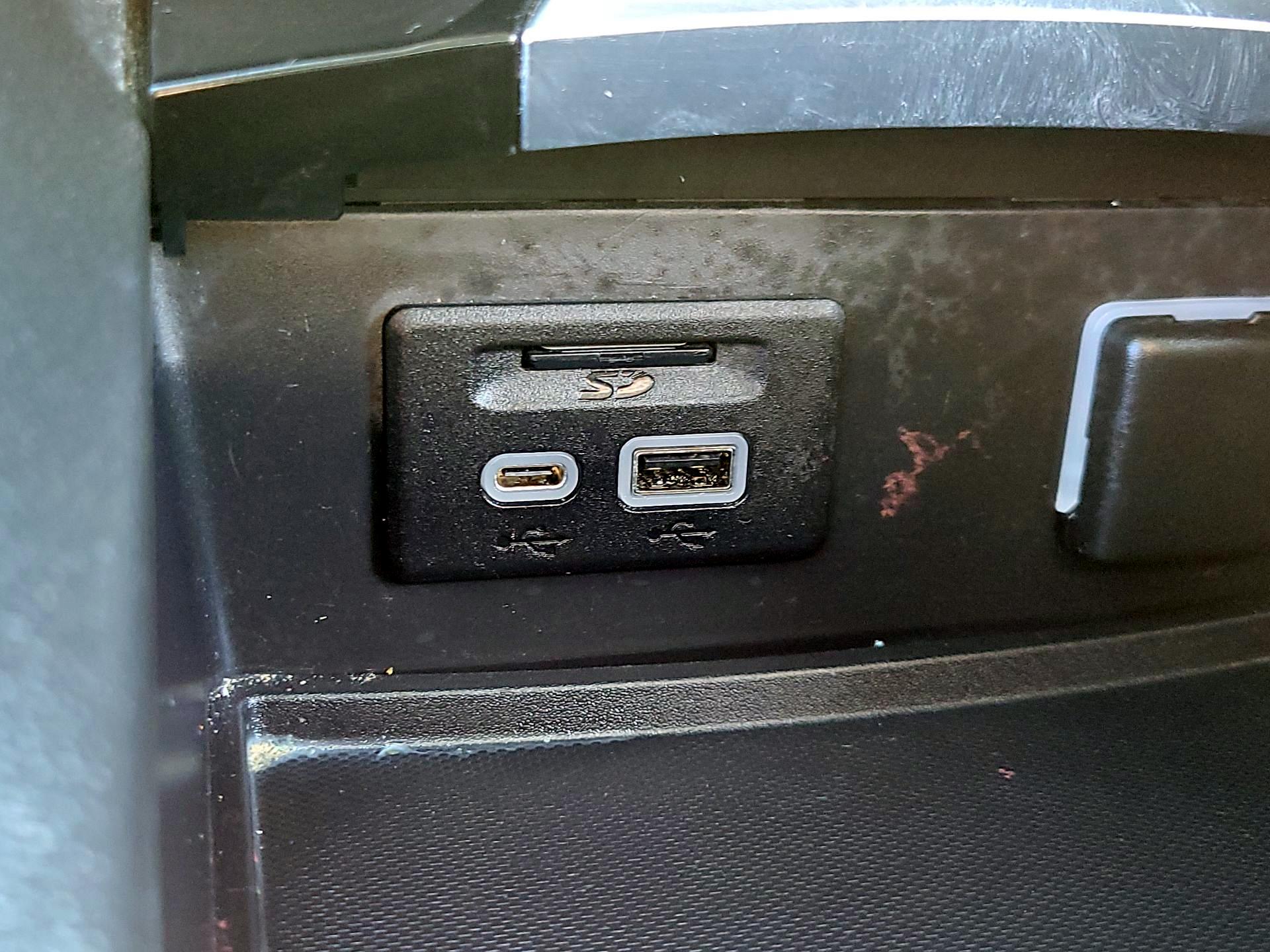 Thumbnail: 2022 Buick Envision - 17