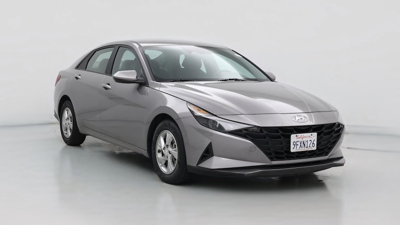 2023 Hyundai Elantra SE Hero Image