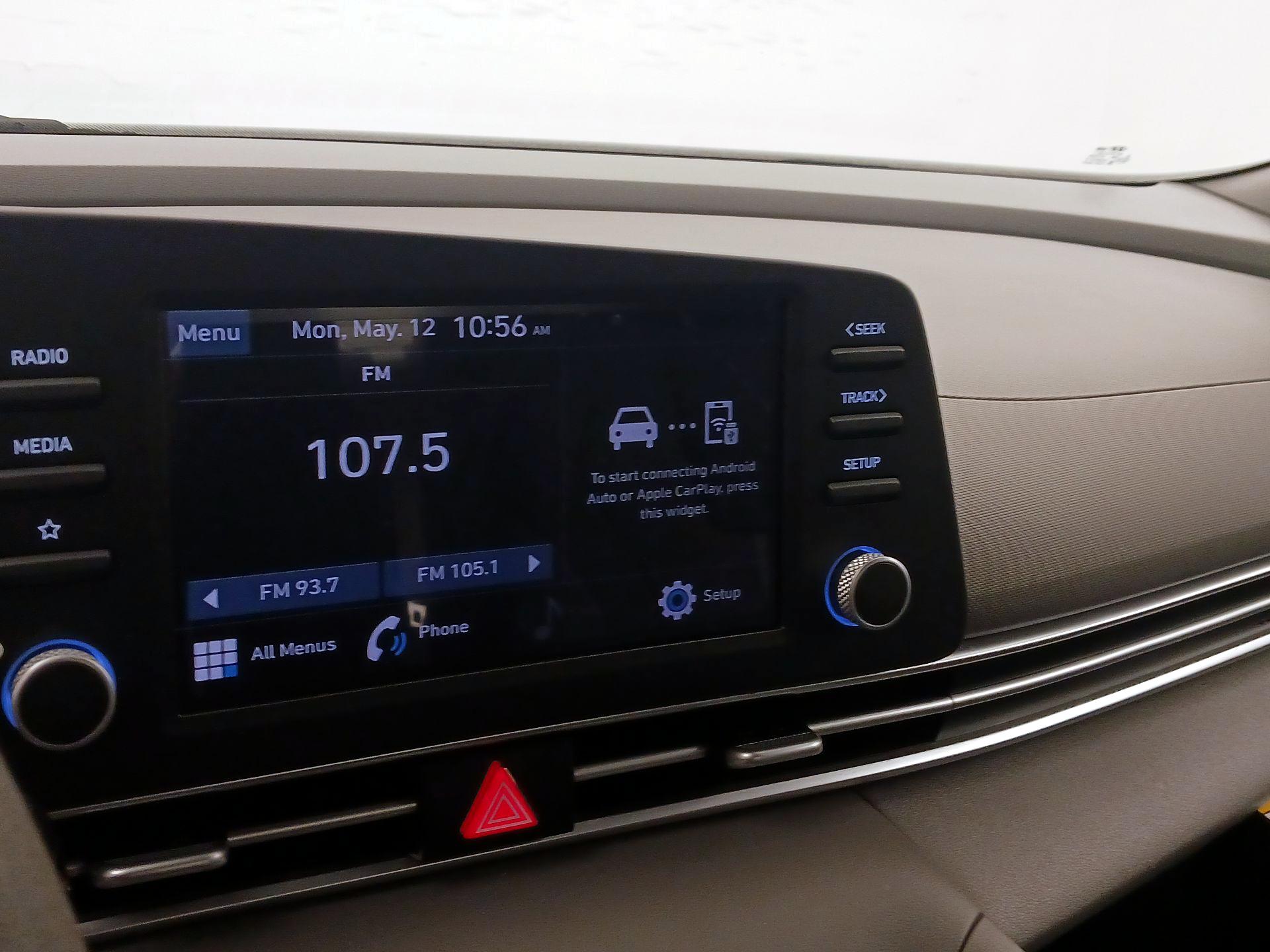 Thumbnail: 2023 Hyundai Elantra - 15