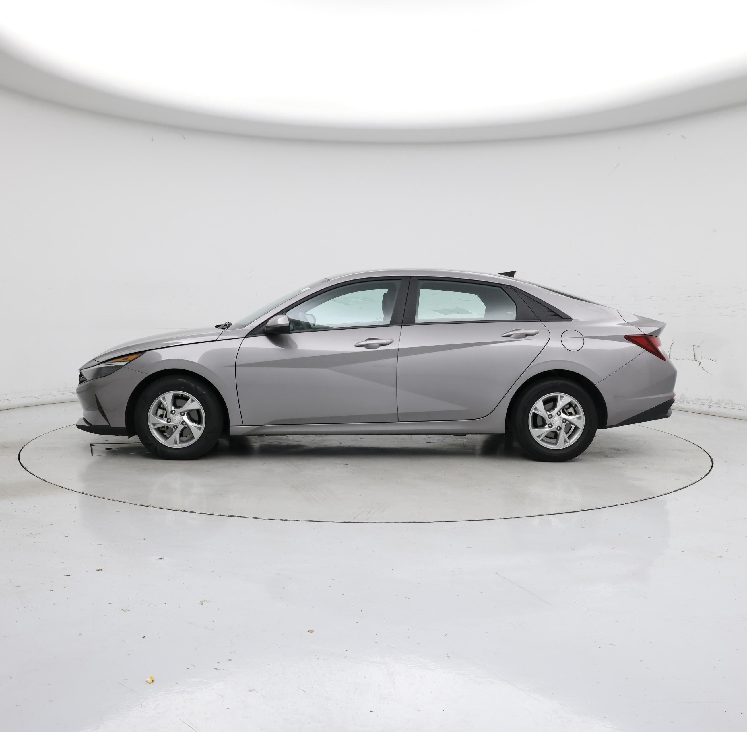 Thumbnail: 2023 Hyundai Elantra - 3