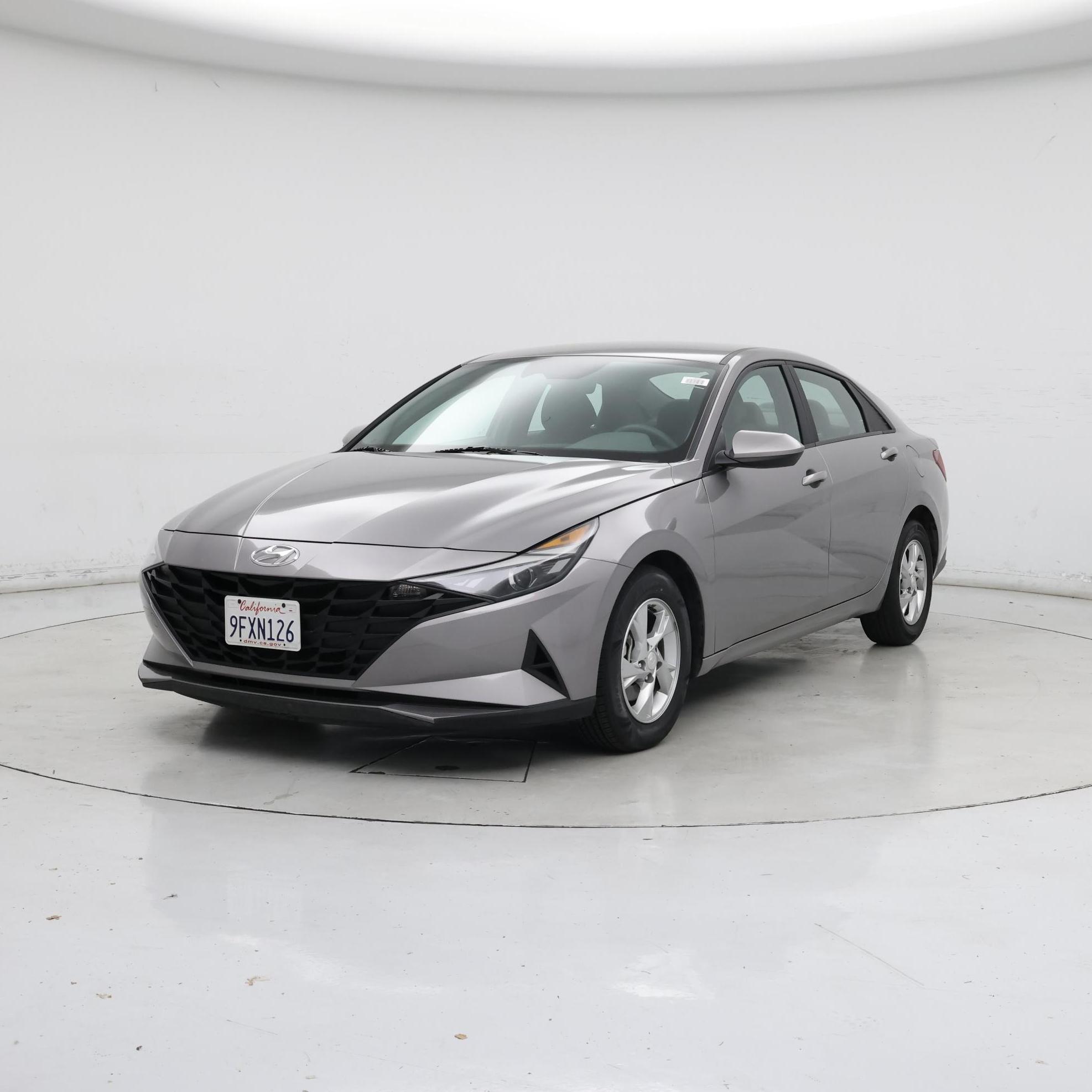 Thumbnail: 2023 Hyundai Elantra - 4