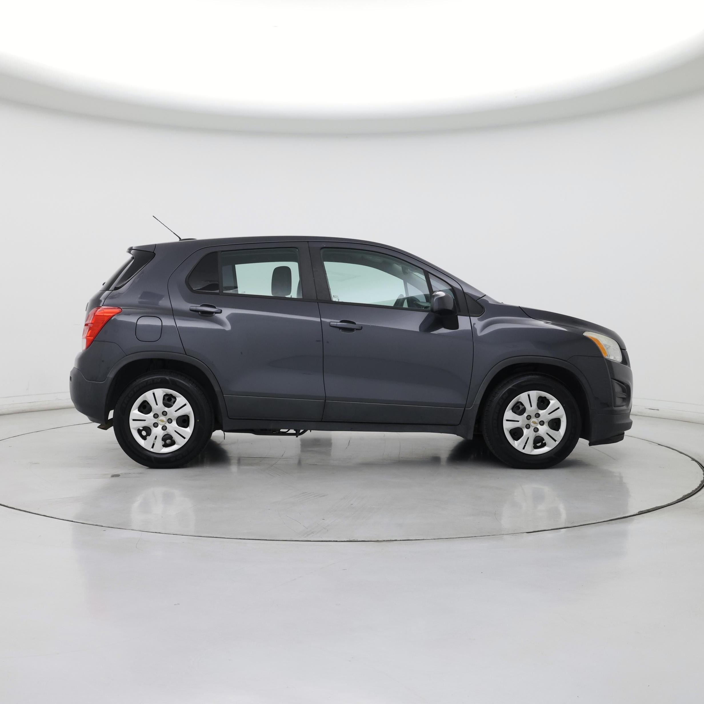 Thumbnail: 2016 Chevrolet Trax - 7