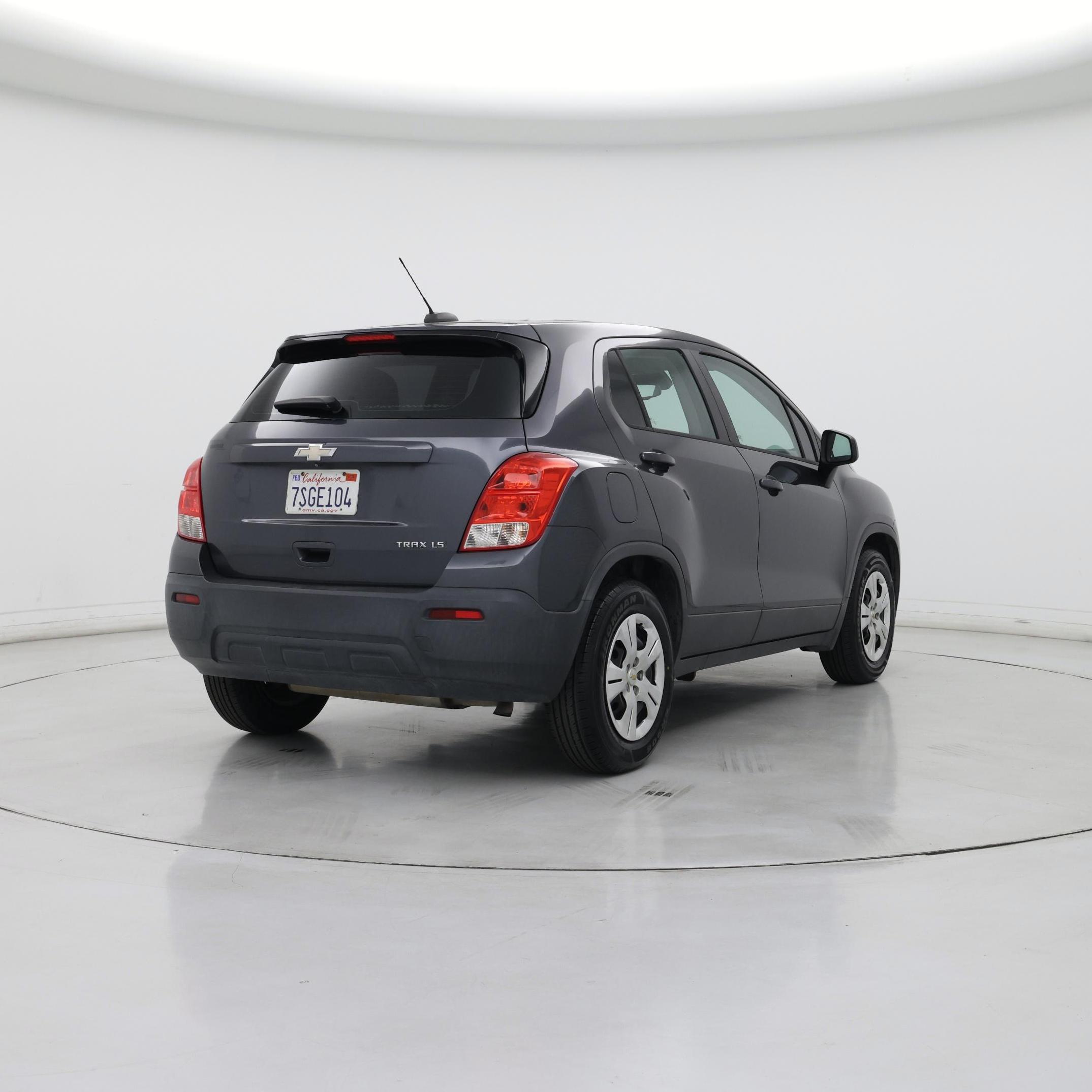Thumbnail: 2016 Chevrolet Trax - 8