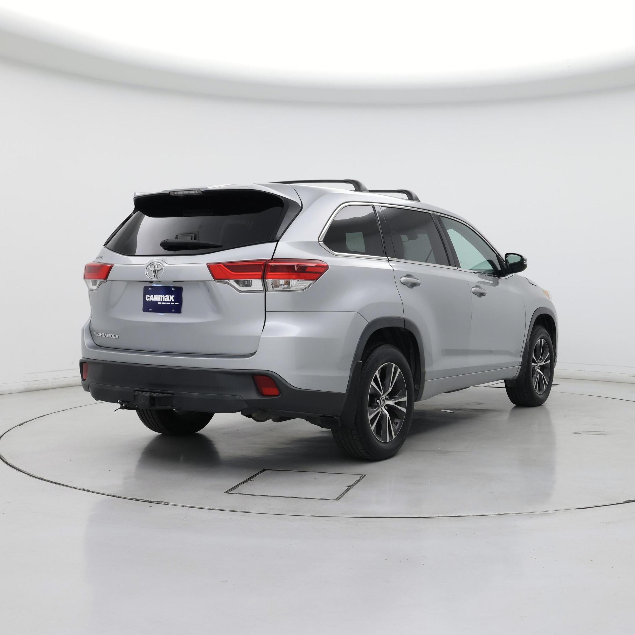 Thumbnail: 2018 Toyota Highlander - 8