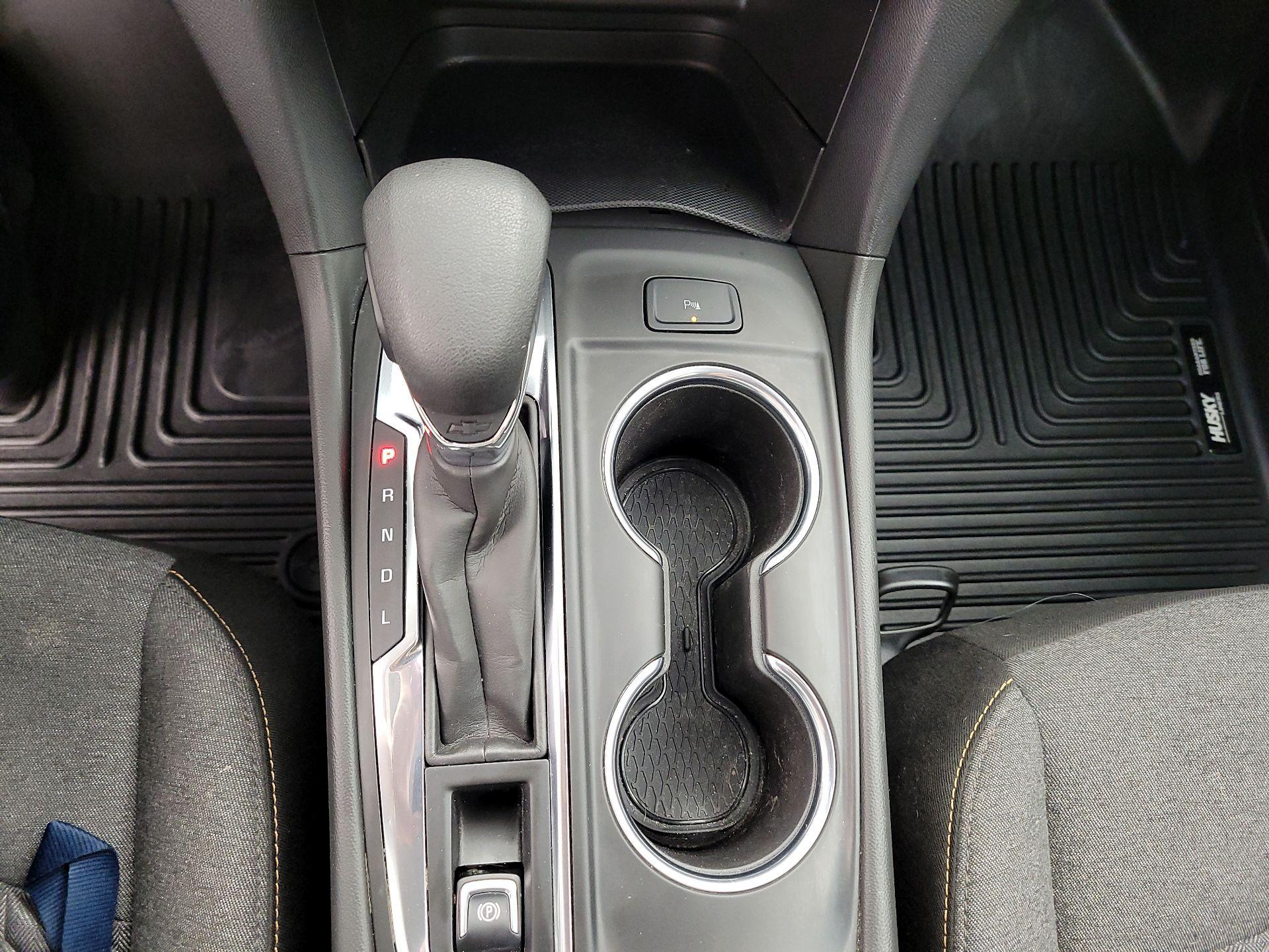 Thumbnail: 2023 Chevrolet Equinox - 17