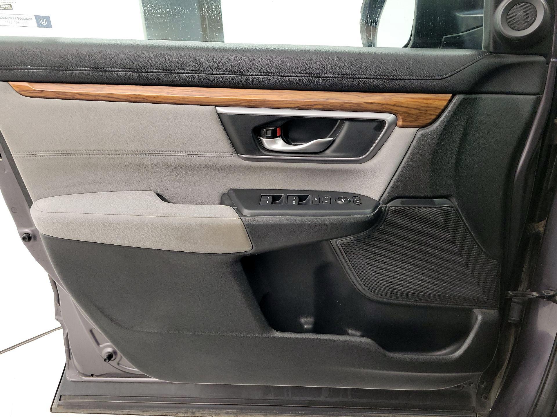 Thumbnail: 2017 Honda CR-V - 12